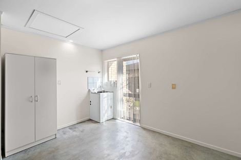 Photo of property in 9/197 Royal Road, Massey, Auckland, 0614