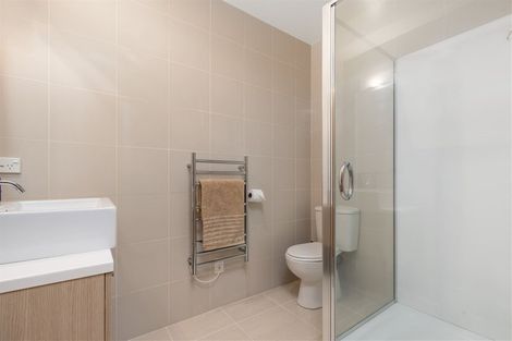 Photo of property in 4/35 Victoria Road, Mount Maunganui, 3116