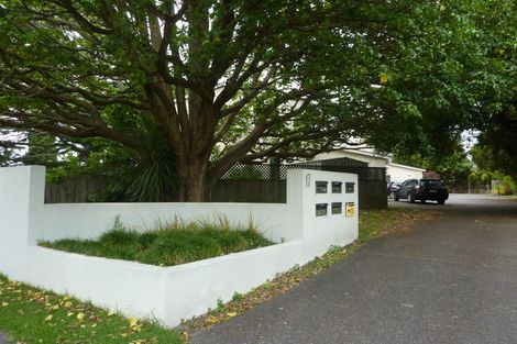 Photo of property in 17a Oakland Avenue, Papatoetoe, Auckland, 2025
