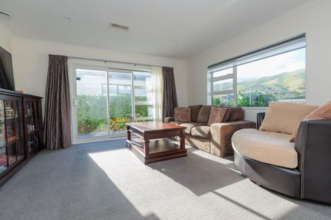 Photo of property in 45 Melksham Drive, Churton Park, Wellington, 6037