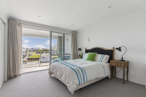 Photo of property in 166a Waterways Parade, Pauanui, Hikuai, 3579