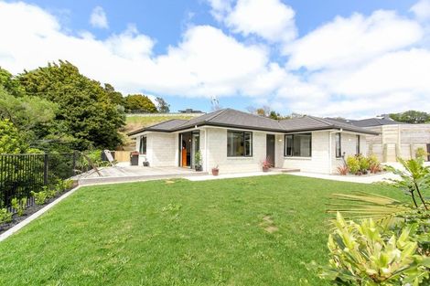 Photo of property in 18 Rotokare Crescent, Whalers Gate, New Plymouth, 4310