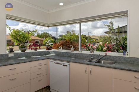 Photo of property in 21 Palmbrook Avenue, Havelock North, 4130
