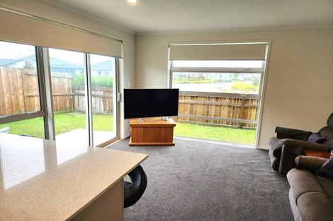 Photo of property in 8 Coolgardie Close, Papamoa, 3118