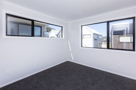 Photo of property in 12 Betty Boyes Street, Wallaceville, Upper Hutt, 5018