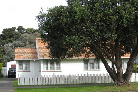 Photo of property in 35 Harper Street, Gonville, Whanganui, 4501