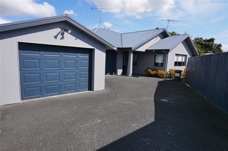 Photo of property in 53a Willis Road, Papakura, 2110