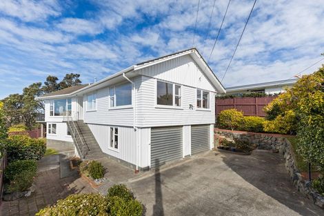 Photo of property in 97a Clifford Road, Johnsonville, Wellington, 6037