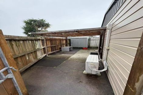 Photo of property in 2 Cranberry Place, Bucklands Beach, Auckland, 2012