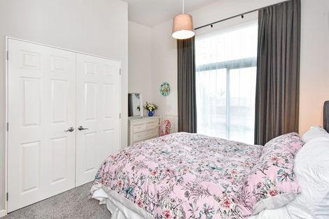 Photo of property in 4a Barberton Terrace, Red Hill, Papakura, 2110