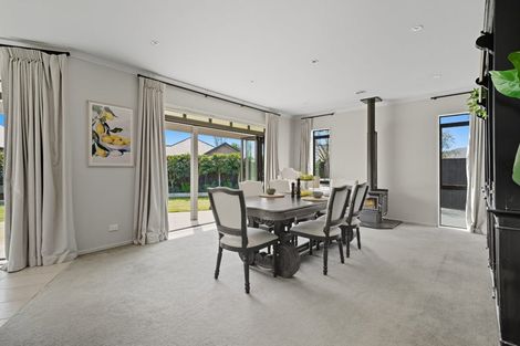 Photo of property in 9 Sycamore Close, Rangiora, 7400