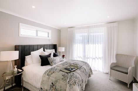 Photo of property in 12 Okoreka Road, Glenbrook, 2681