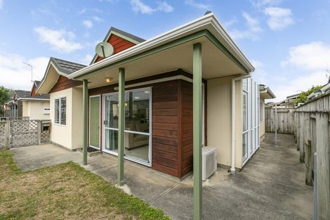 Photo of property in 8 Tahi Street, Miramar, Wellington, 6022