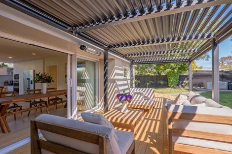 Photo of property in 5 Holderness Place, Ilam, Christchurch, 8041