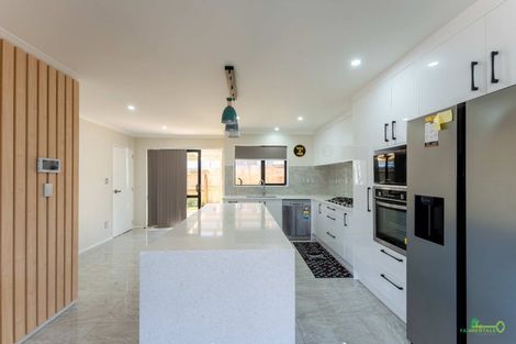 Photo of property in 41a Scotts Road, Manurewa East, Auckland, 2102