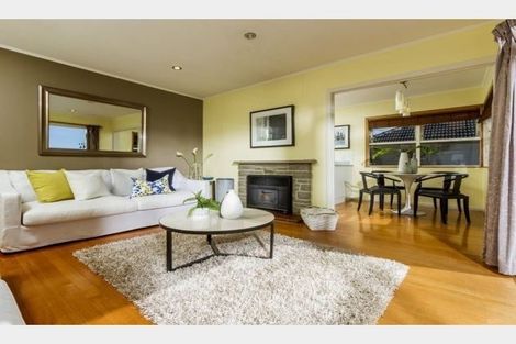 Photo of property in 37 Rosalind Road, Glenfield, Auckland, 0629