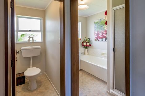 Photo of property in 36 Rimu Street, Levin, 5510