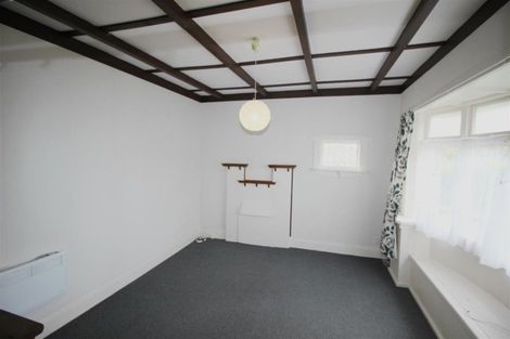 Photo of property in 35 Fir Street, Waterview, Auckland, 1026