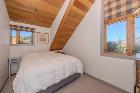 Photo of property in 21 Mount Iron Drive, Wanaka, 9305