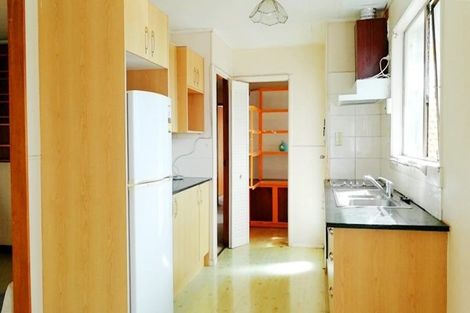 Photo of property in 69 Casuarina Road, Half Moon Bay, Auckland, 2012