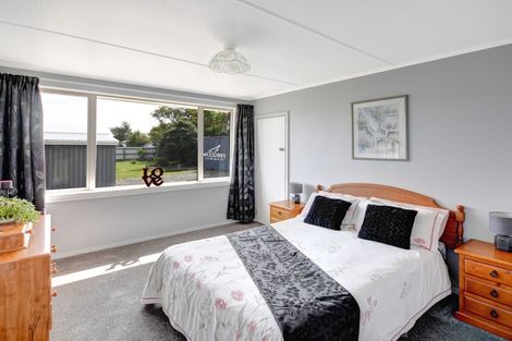 Photo of property in 48 Dryden Street, Milton, 9220