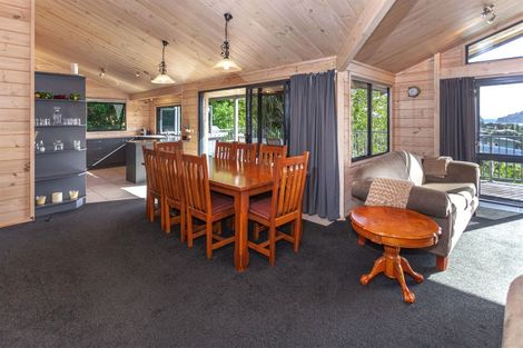 Photo of property in 17 Emmerdale Drive, Hahei, Whitianga, 3591