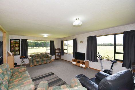 Photo of property in 305 Wallacetown Lorneville Highway, Makarewa, Invercargill, 9874