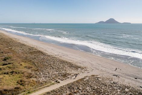 Photo of property in 14 Ohuirehe Road, Coastlands, Whakatane, 3120