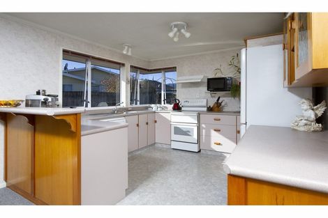 Photo of property in 24 Coleridge Place, Stoke, Nelson, 7011