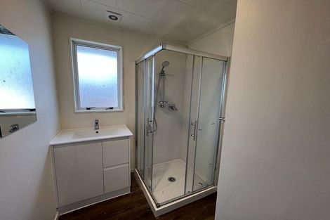 Photo of property in 31 Rollerson Street, Papakura, 2110