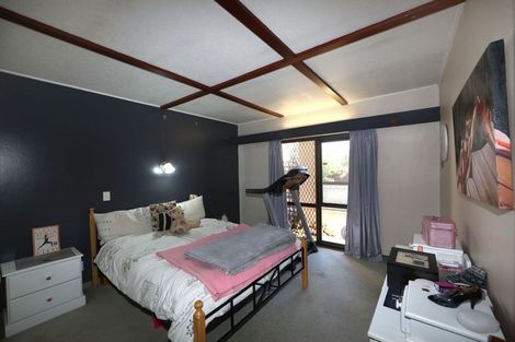 Photo of property in 2/807 Avenue Road East, Parkvale, Hastings, 4122