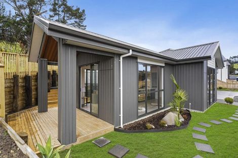 Photo of property in 52 Pukemarino Road, Waimauku, 0812