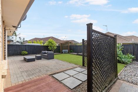 Photo of property in 57 Fernbrook Close, Burswood, Auckland, 2013