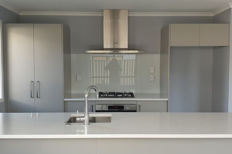 Photo of property in 27 Kaki Drive, Kenepuru, Porirua, 5022