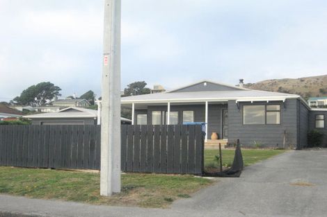 Photo of property in 70 The Parade, Paekakariki, 5034