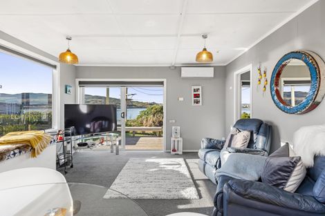 Photo of property in 6 Wainamu Road, Raglan, 3297