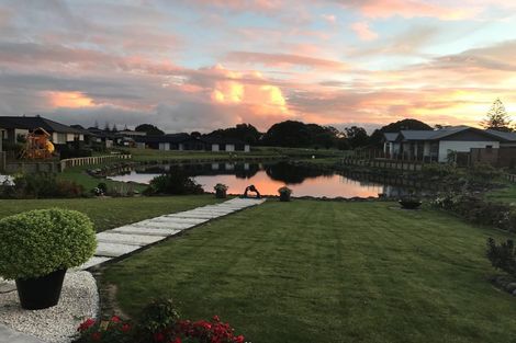 Photo of property in 61 Links Drive, Waiwhakaiho, New Plymouth, 4312