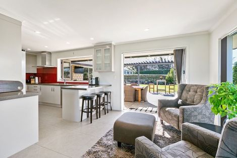 Photo of property in 600 Great South Road, Rosehill, Papakura, 2113