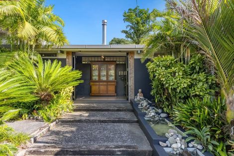 Photo of property in 30 Wiroa Road, Kerikeri, 0293