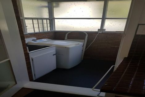 Photo of property in 2/55 Nile Road, Milford, Auckland, 0620