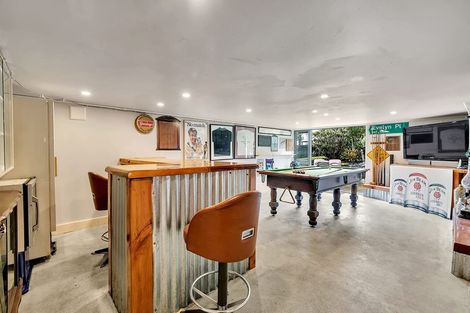 Photo of property in 11 James Street, Glenfield, Auckland, 0629