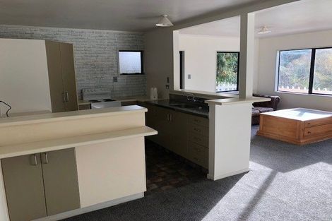 Photo of property in 36a Peakes Road, Saint Johns Hill, Whanganui, 4501