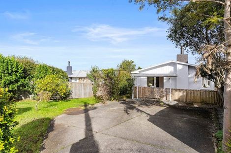 Photo of property in 1/42 Lyttelton Avenue, Forrest Hill, Auckland, 0620