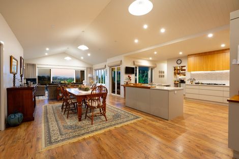 Photo of property in 33 Lee Road, Burbush, Hamilton, 3289