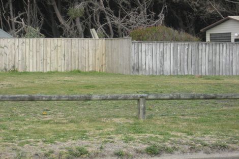 Photo of property in 10 Rua Avenue, Waitarere Beach, Levin, 5510