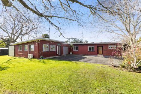 Photo of property in 51 Kent Terrace, Riverhead, 0820