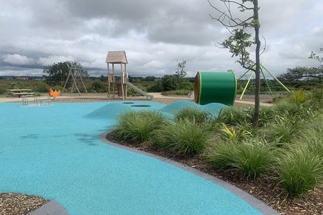 Photo of property in 245 Park Estate Road, Karaka, Papakura, 2113