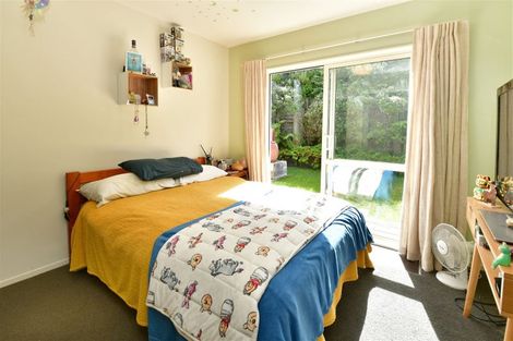 Photo of property in 17 Waldorf Crescent, Orewa, 0931