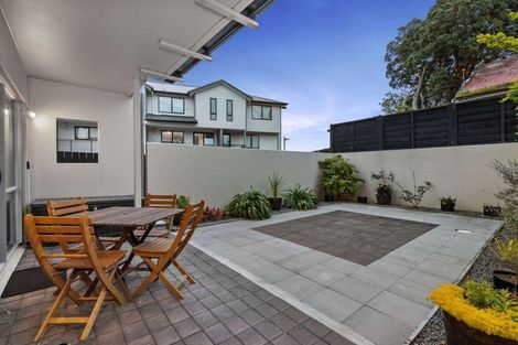 Photo of property in 71 Spencer Road, Lake Tarawera, Rotorua, 3076