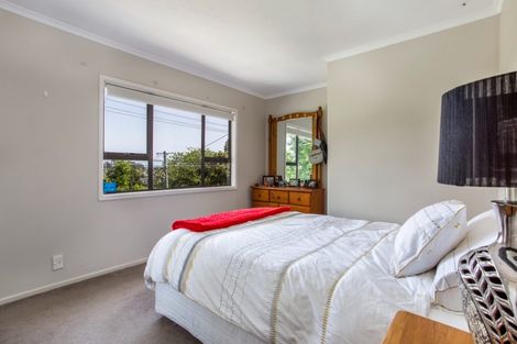 Photo of property in 1/10 Morton Avenue, Forrest Hill, Auckland, 0620